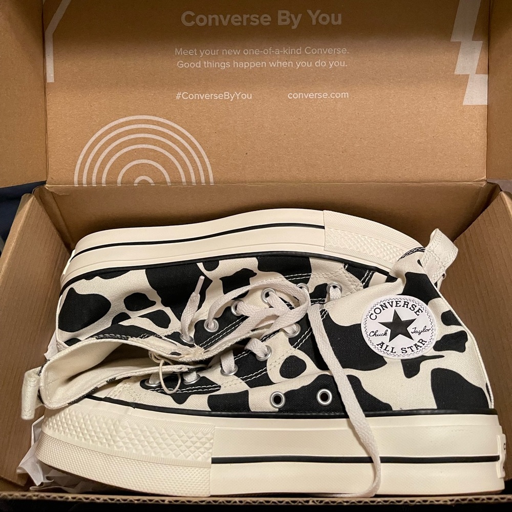 Converse x YOU (converse customize your own shoe)